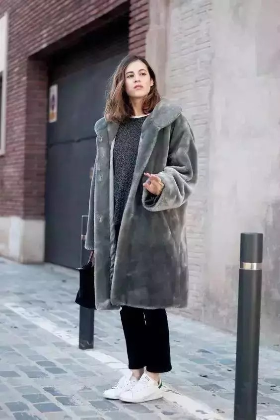 t01741421886f90d45e.jpg?size=564x846