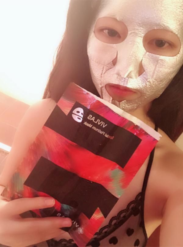 中国明星用的面膜叫突然火了,3次就白了,已出