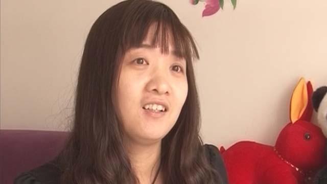 王女士买平板电脑 拿回家居然不能用 王女士买平板电脑 拿回家居然不能用