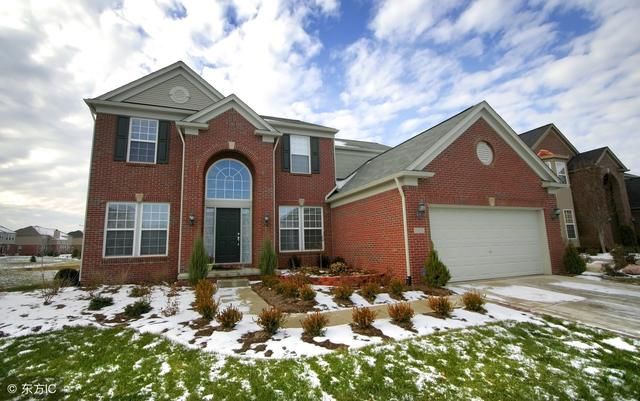 两梯四户的高层楼房,公摊面积多少属于正常?