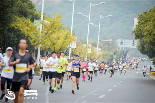 2019比佛利环蠡湖国际半程马拉松周日开赛(图3) 2019比佛利环蠡湖国际半程马拉松周日开赛(图3)