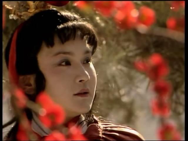 红楼梦贾宝玉为何喜欢吃姑娘嘴上的胭脂? 红楼梦贾宝玉为何喜欢吃姑娘嘴上的胭脂?