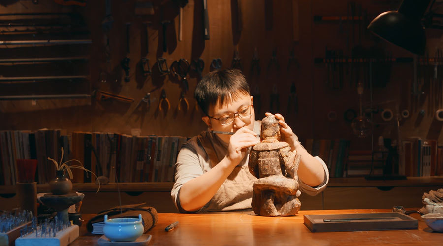 了不起的匠人第三季第二期 文物医生的进阶之路 了不起的匠人第三季第二期 文物医生的进阶之路