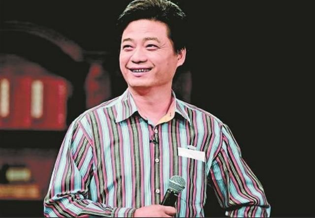 崔永元炮轰事件,说说电影《手机》到底影射主