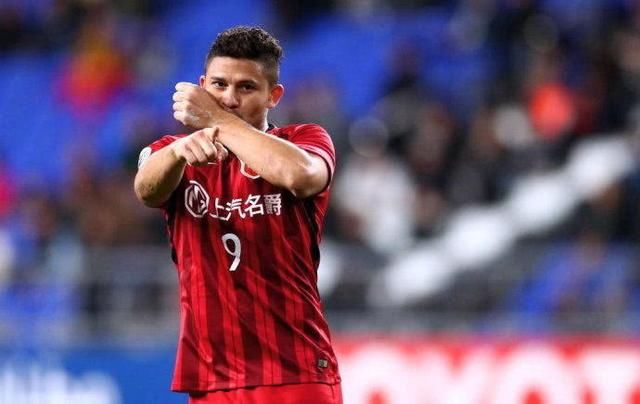 武磊胡尔克埃尔克森进球 上海上港欧洲拉练热