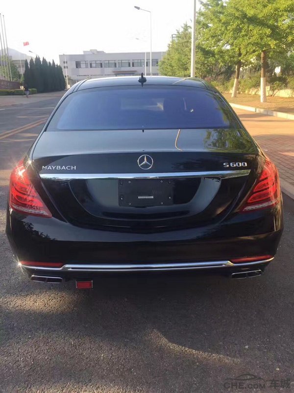17款迈巴赫s600现车手续齐成功人士的专属座驾