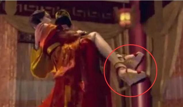 看一次笑一次的穿帮剧,邓超和古力娜扎做了啥