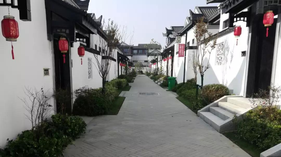 世茂“阴影”：多名武汉业主投诉“销售欺诈” 已提前完成2100亿目标