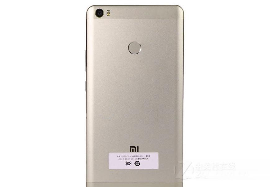 诺基亚华丽回归,6GB+全面屏只要1593元,性价