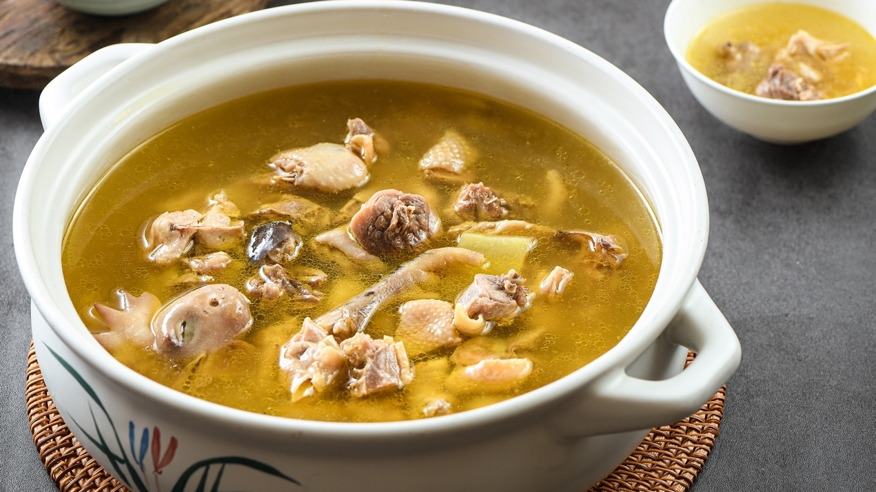 【寻味湖南|原生态土鸡汤,念念不忘的鲜美滋味!】 【寻味湖南|原生态土鸡汤,念念不忘的鲜美滋味!】