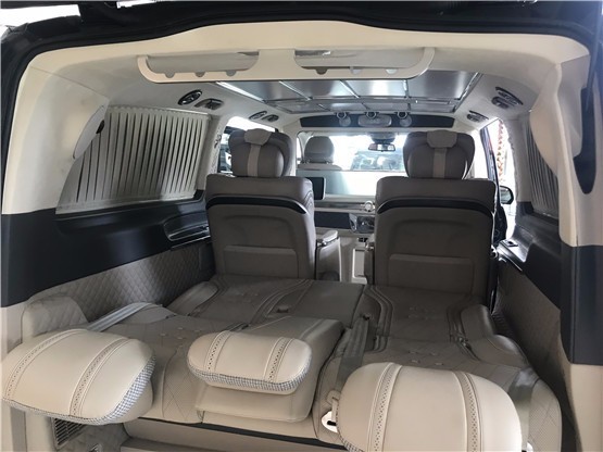 进口奔驰V250福建奔驰改装迈巴赫VS980(图5) 进口奔驰V250福建奔驰改装迈巴赫VS980(图5)