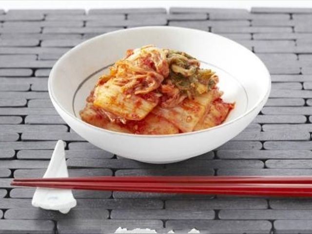 为什么韩国人非常喜欢吃泡菜?一年吃掉几十吨