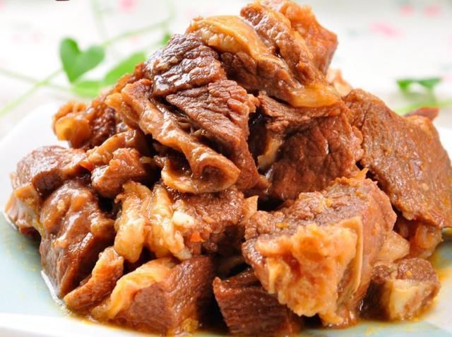 红烧牛肉,牛肉做法大全,红烧、爆炒、水煮、凉