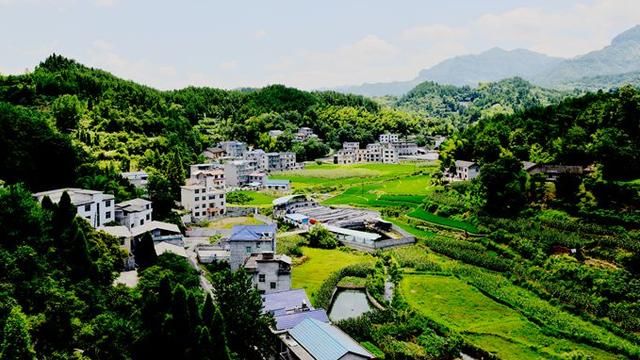 湖北最穷的三个城市,神农架倒数第三,有你家