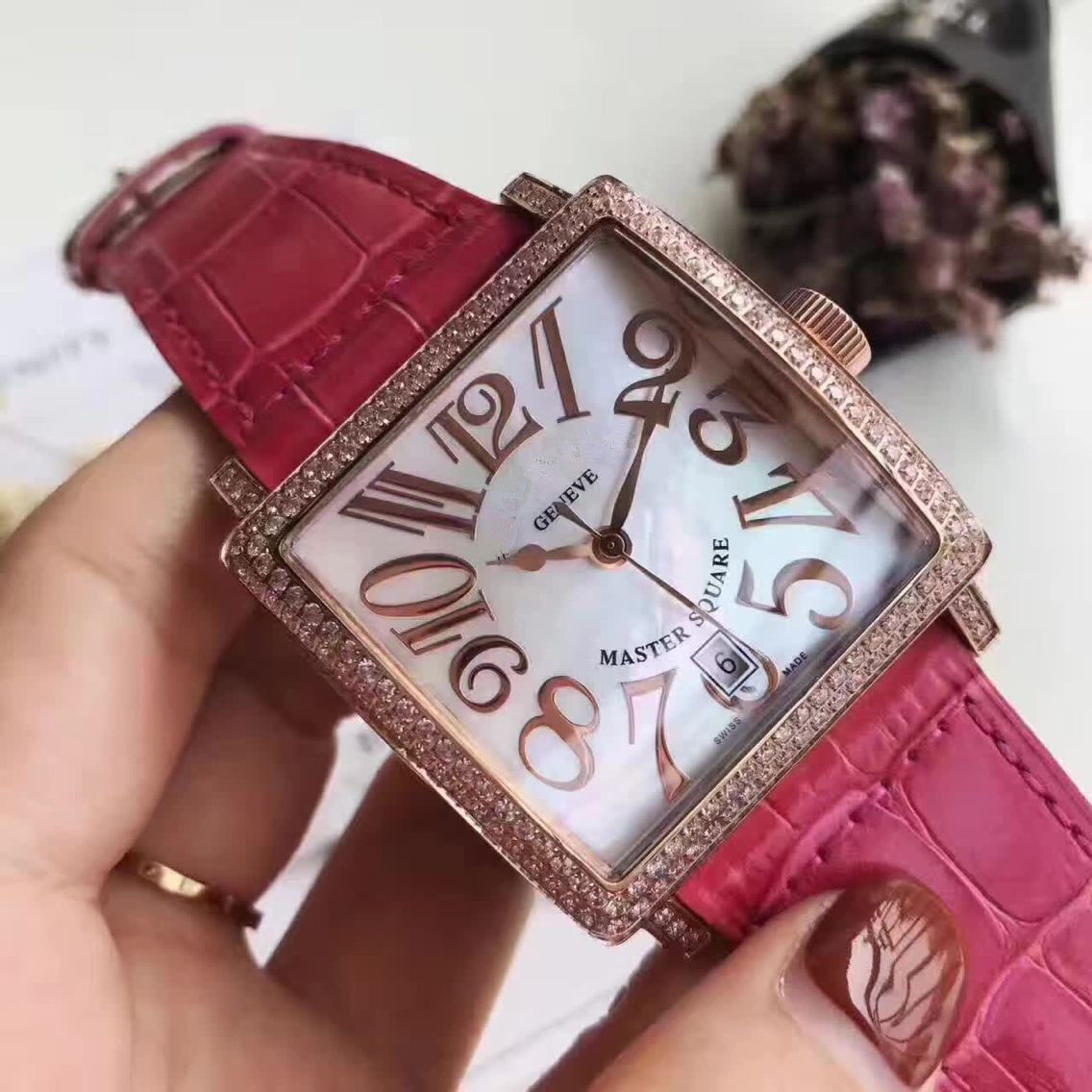 世界最顶级的女士手表,比戴手链显气质有档次