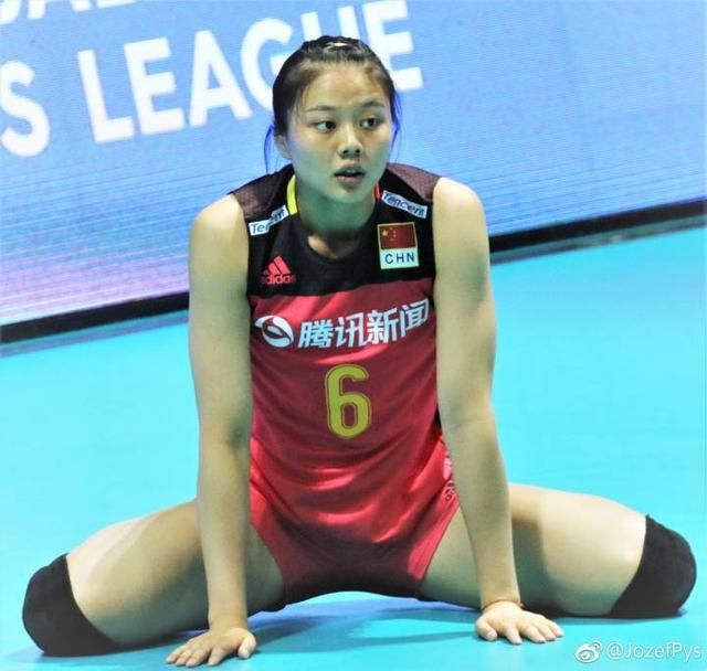 中国女排3-0阿根廷女排 波兰爷爷镜头下的中国