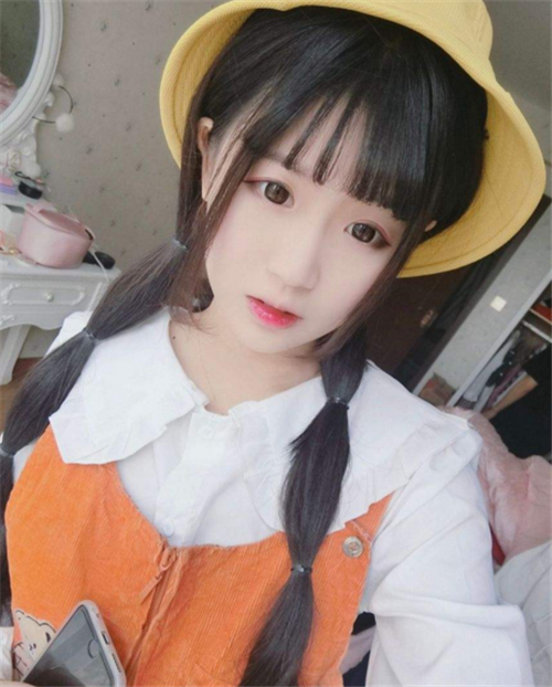 米辣点评:2018短视频风口丨抖音和快手谁才是