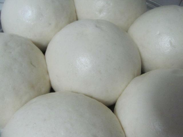 我蒸的又白又软的胶东大白馒头,松软好吃味道香