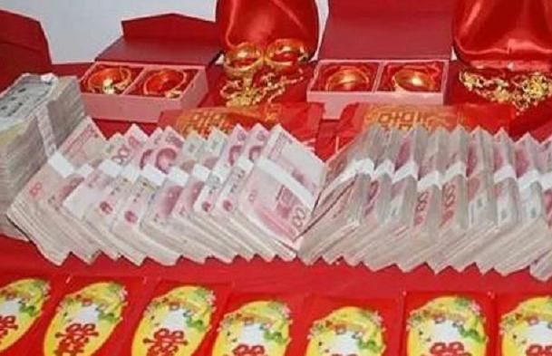 我结婚给岳母十八万彩礼,婚礼当天接到岳母的