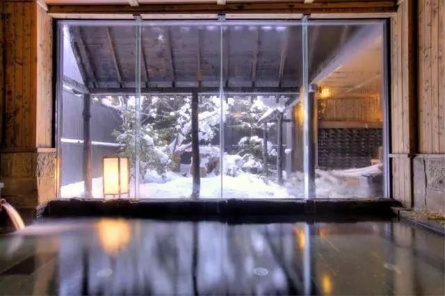 冬天的狂欢,去北海道的温泉酒店泡汤吧~!