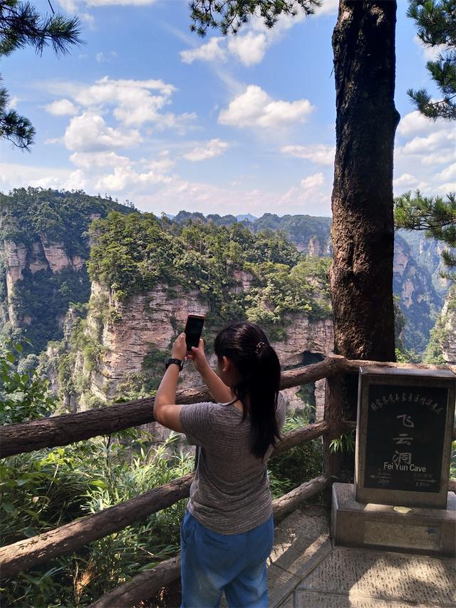 长沙出发玩到张家界、凤凰古城6天时间,单请导