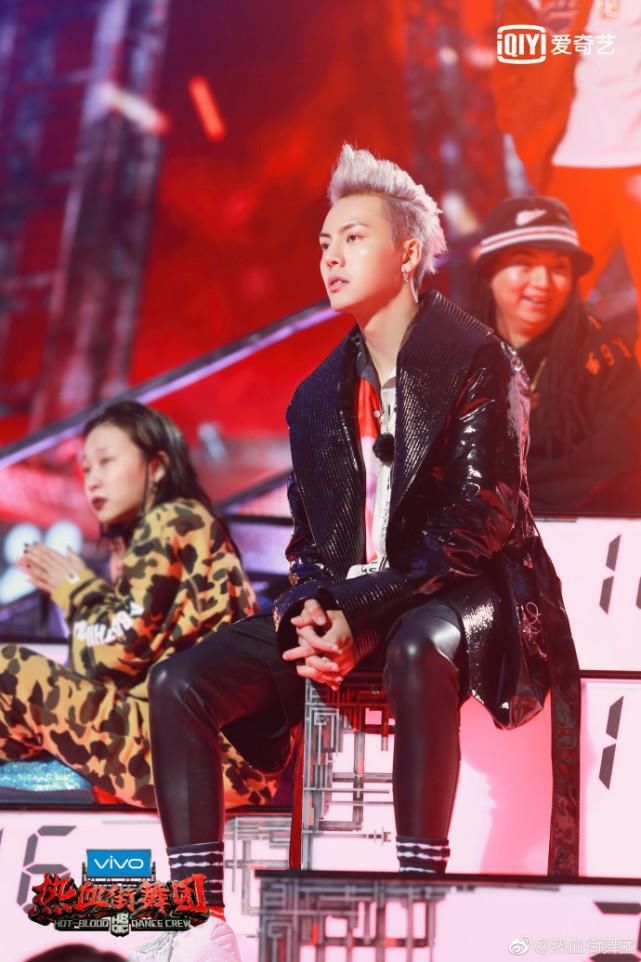 《热血街舞团》中宋茜和陈伟霆CP感超足,宋茜
