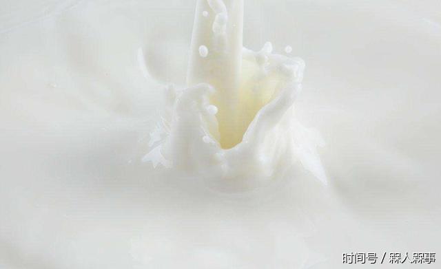 全脂、低脂、脱脂牛奶有什么好处,瘦身时候你