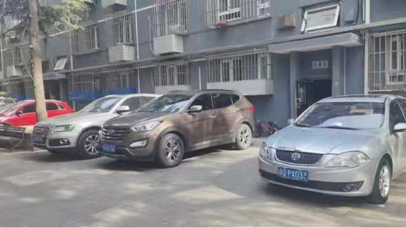 街乡治理“新速度”丨老旧小区停车难，居民自治停车有成效