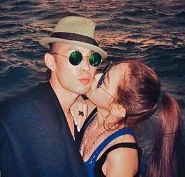 吴建豪已经离婚了离婚原因曝光 吴建豪石贞善