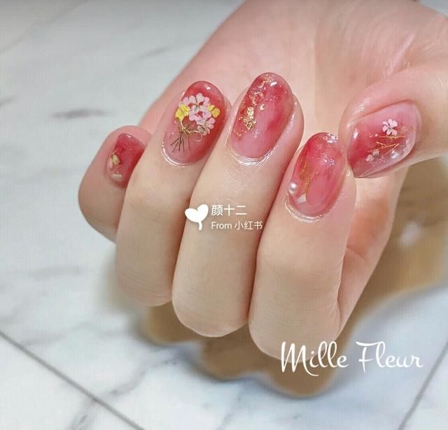 ins超火美甲:云想衣裳花想容?杨贵妃气质系列