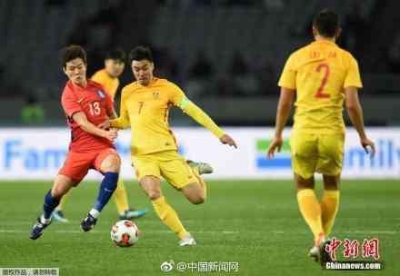 赵旭日回应六块腹肌:国足的努力没人看到