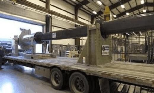 中国电磁轨道炮现身,或将配合055型驱逐舰,美