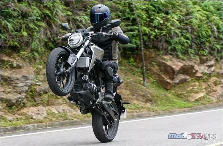 宝马G310的强劲对手 CB300R试车报告