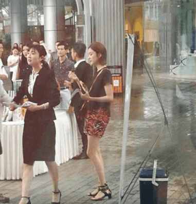 古力娜扎最新喜剧电影《缝纫机乐队》也将在本