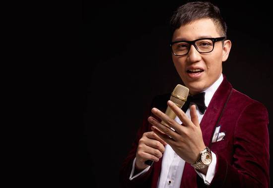 1575723797996547.jpg 浙江卫视主持人华少回应离职传闻(图2)