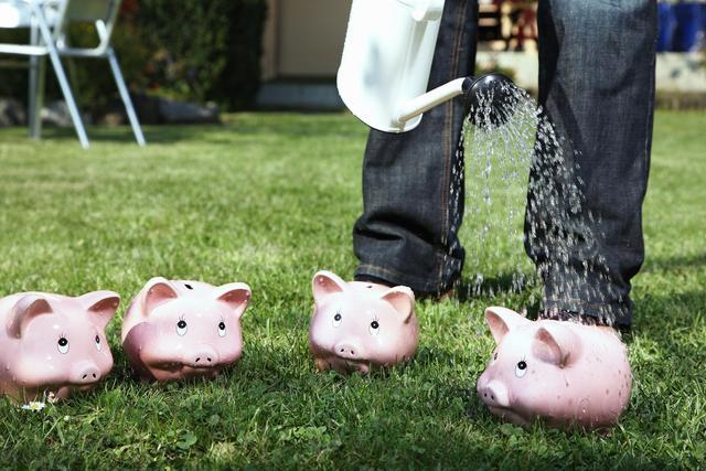 互联网上最火的赚钱机会,分分钟日入过万