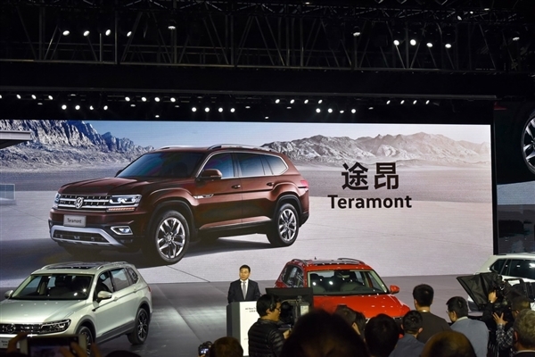 硬汉!大众国产旗舰SUV命名途昂 尺寸堪比Q7 硬汉!大众国产旗舰SUV命名途昂 尺寸堪比Q7
