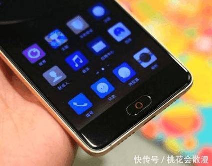 努比亚Z17minis:5.2寸+6G+128G,系统是硬伤!