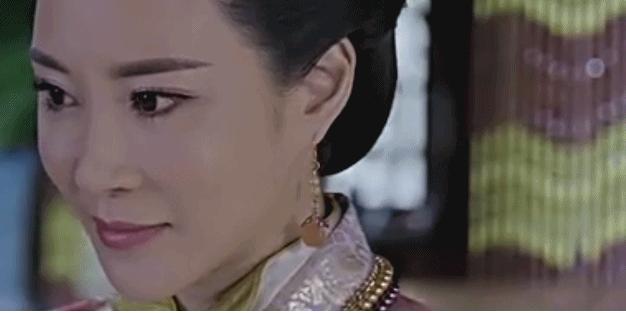 内地第一部穿越剧里的两位女演员,张庭婚姻幸