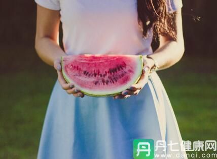西瓜分公母 母的才好吃？看后惊呆了