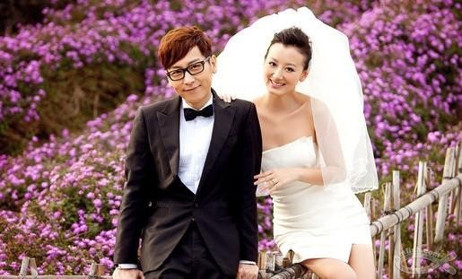 主持人李好喜获二胎 一大一小对视超有爱