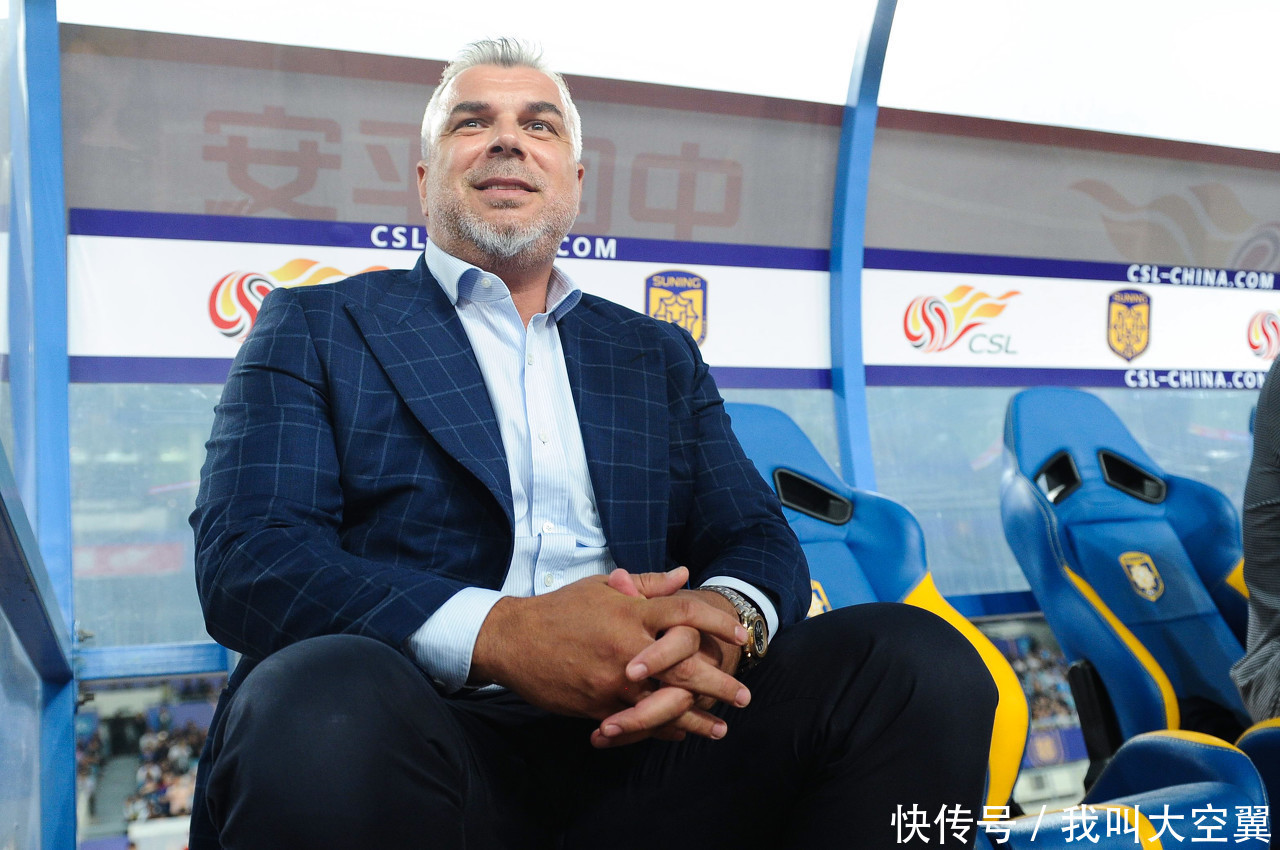 浅析!江苏苏宁引援出现失误,网友:心脏不好,却