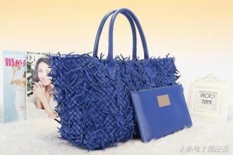 吴磊纽约时装周BottegaVeneta看秀,穿粉而不娘