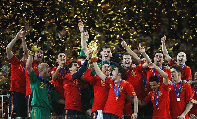 世界杯冠军:02年巴西队与10年西班牙,14年德国