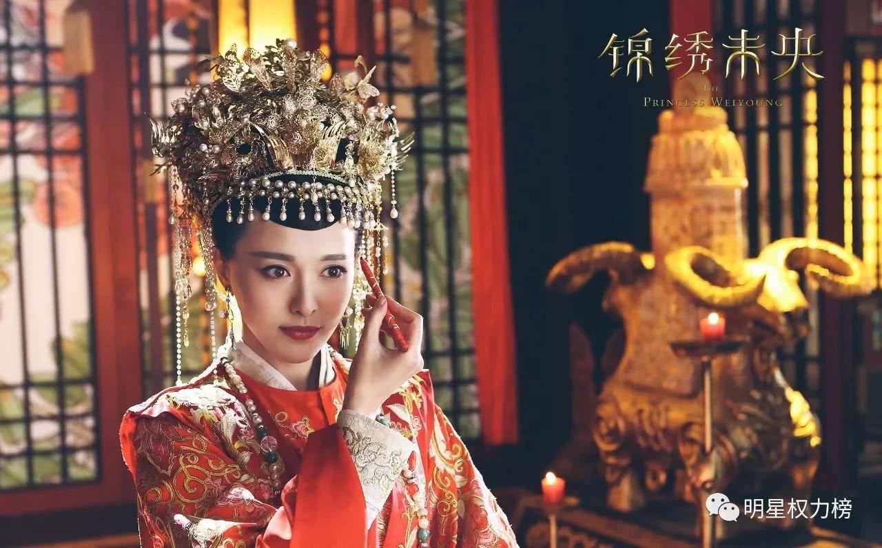 迪丽热巴唐嫣刘亦菲杨幂,女明星的红妆造型谁