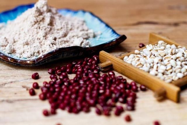 喝水都胖,小肚子肉多和大腿粗的,有1个简单减