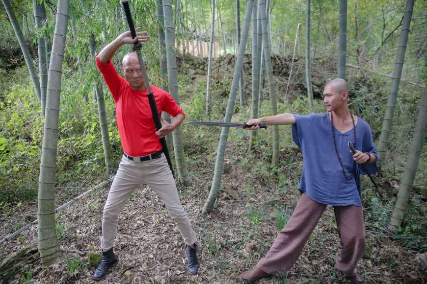 计春华老师因病去世,作为李连杰死对头的他值