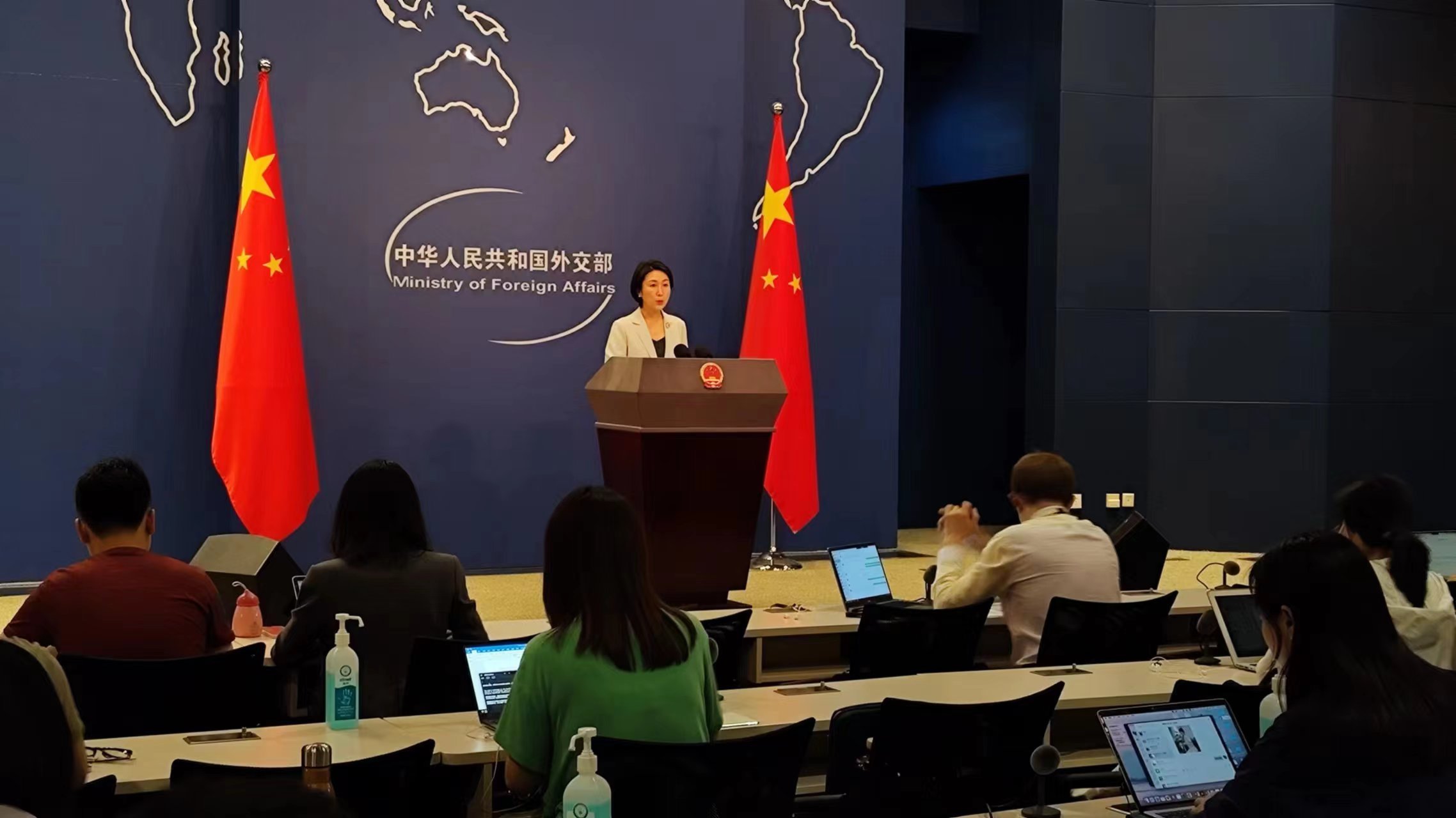 外交部回应美对台新一轮4.4亿美元军售_北京时间