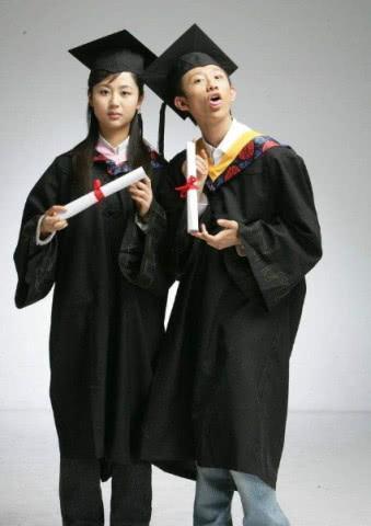 杨紫伤心秒删微博,工作室证实与秦俊杰分手!网