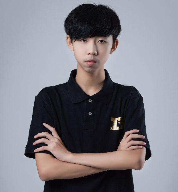 斗鱼XDD重回老东家RNG,那些曾质疑过他的人